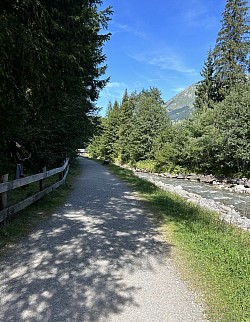 Retour en direction du village